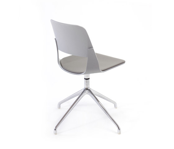 Frigate Chair with swivel base | Stühle | PlyDesign