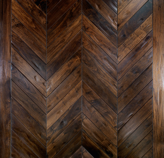Chevron 45° floor | Ca' Marcello | Wood flooring | Foglie d’Oro