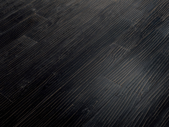 Engineered wood planks floor | Onda Nero | Suelos de madera | Foglie d’Oro