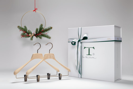 Light Design Collection - Agata hanger | Kleiderbügel | Industrie Toscanini
