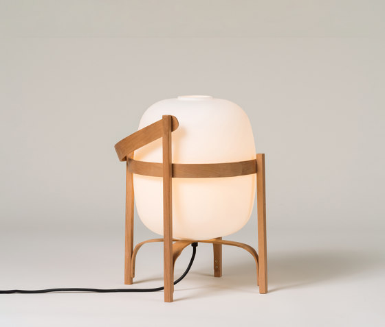 Cesta | Table Lamp | Lampade tavolo | Santa & Cole