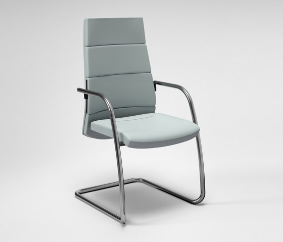 Trendy First Class | Chairs | Fantoni