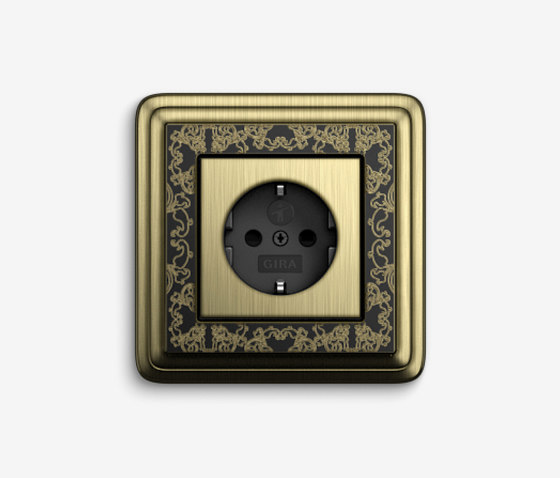ClassiX | Socket outlet Art Bronze black | Schuko sockets | Gira