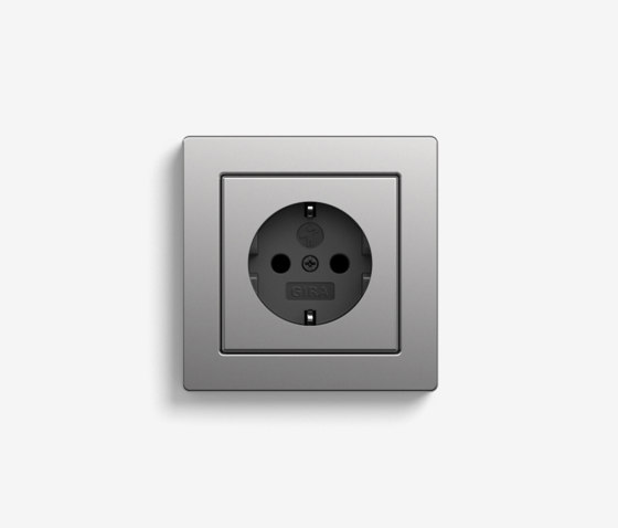 E2 | Socket outlet Stainless Steel | Schuko sockets | Gira