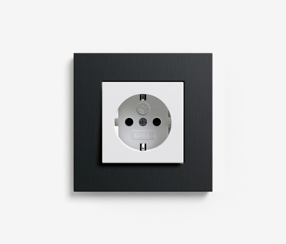 Esprit Metal | Socket outlet Aluminium black | Schuko sockets | Gira