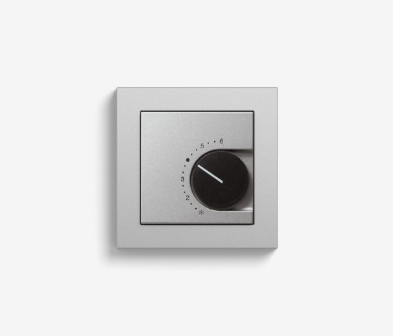 Heating and Temperature | Room temperature controller | Colour Aluminium (including E2) | Heating / Air-conditioning controls | Gira