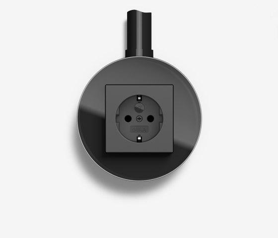 Studio | Socket Glass black, surface-mounted | Prese Schuko | Gira