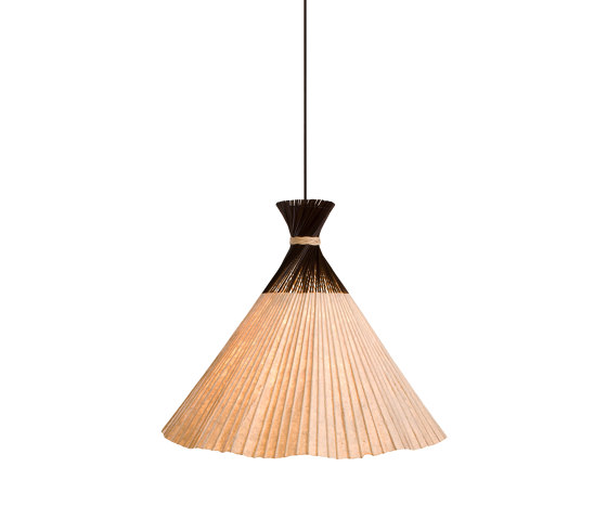 Luau Hanging Lamp, large | Lámparas de suspensión | Kenneth Cobonpue