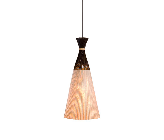 Luau Hanging Lamp, medium | Suspensions | Kenneth Cobonpue