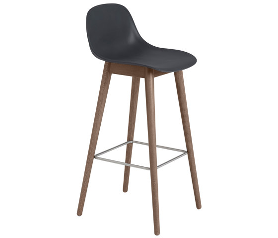 Fiber Bar Stool | Wood Base W. Backrest | Bar stools | Muuto