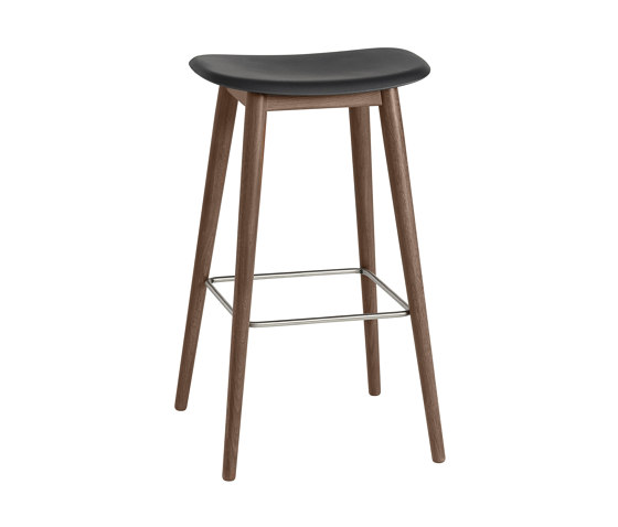 Fiber Bar Stool | Wood Base | Bar stools | Muuto