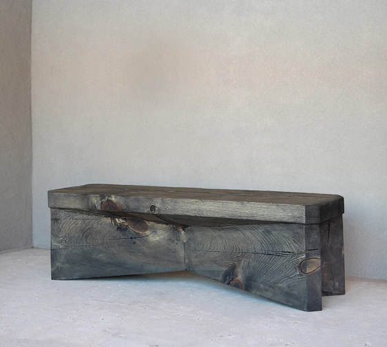 Leopold Wooden Bench | Sitzbänke | Pfeifer Studio
