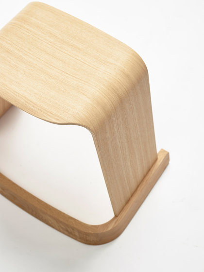 Bow | Side tables | Arco
