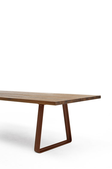 Cast rectangular | Dining tables | Arco