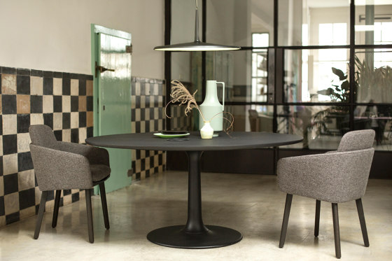 Joist Round | Dining tables | Arco