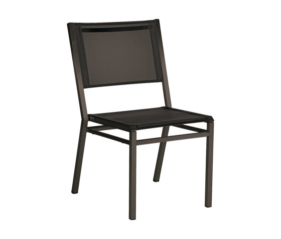 Equinox Chair (powder coated) (Graphite Frame - Carbon Sunbrella® Sling) | Chairs | Barlow Tyrie