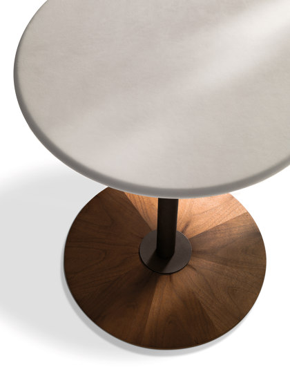 Magica Low Table | Mesas auxiliares | Giorgetti