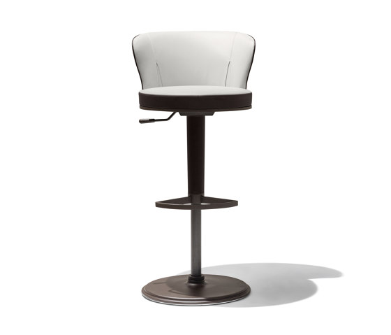 Ode Stool | Bar stools | Giorgetti