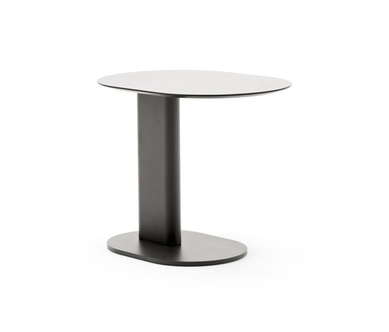 Plinto coffee table | Side tables | Varaschin