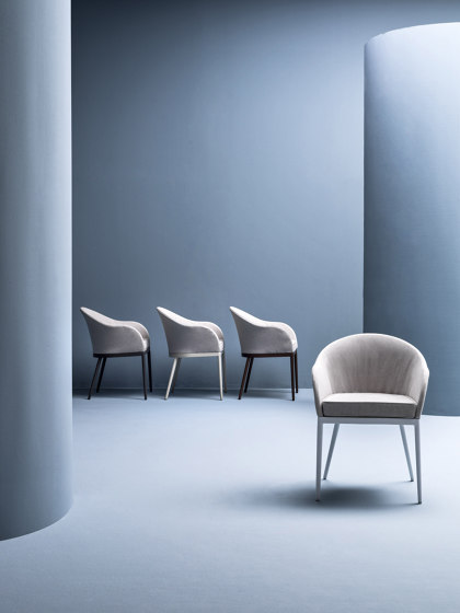 Clever dining armchair | Chairs | Varaschin