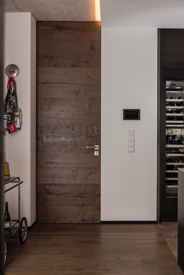 Modern Doors frameless doors FLAT parquet flooring | Porte interni | ComTür