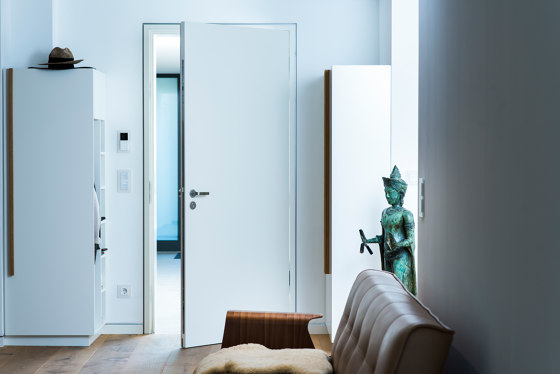 Modern entrance doors flush fitting doors INTRA UZ | Front doors | ComTür