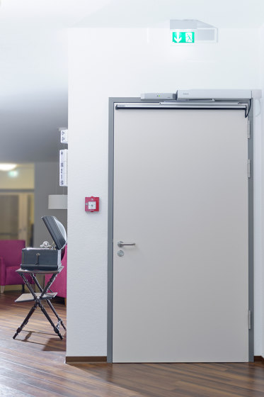 Modern entrance doors security doors emergency exit doors | Puertas de entrada | ComTür
