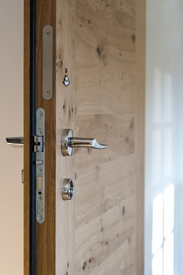 Modern entrance doors security doors sound proof doors by ComTür | Front doors