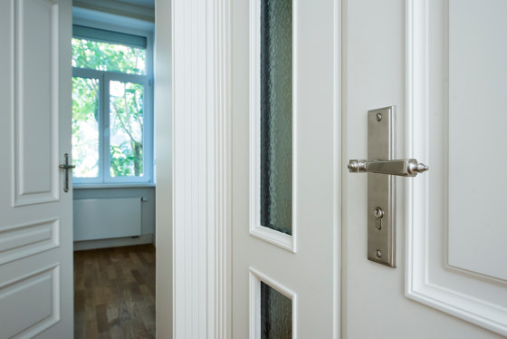 Style entrance doors historic doors SIENA | Portes d'entrée d'appartement | ComTür