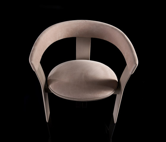 Noce Lounge Chair | Poltrone | HENGE
