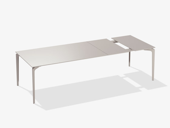 AllSize rectangular table in painted aluminium | Mesas comedor | Fast