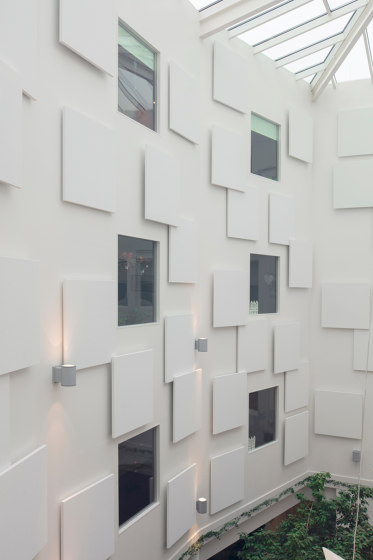 Design White | Rockfon Eclipse® wall panel by Rockfon | Mineral composite panels