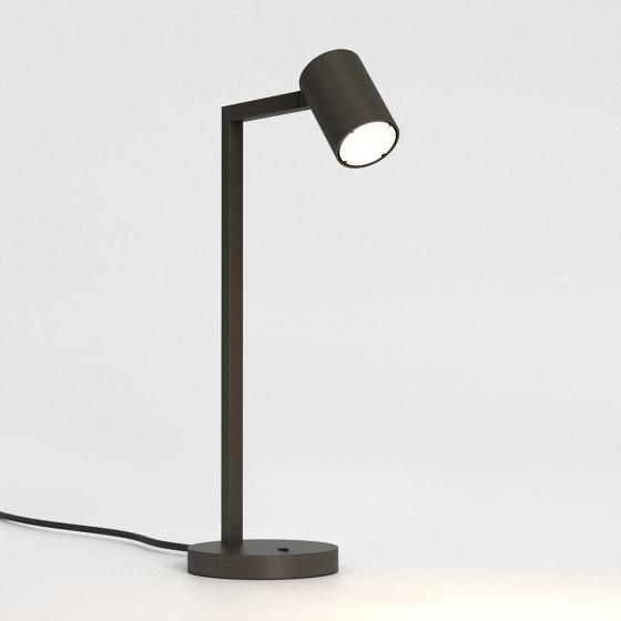 Ascoli Desk | Bronze | Lámparas de sobremesa | Astro Lighting