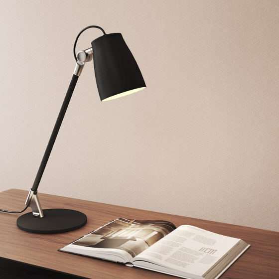 Atelier Desk | Matt Black | Lámparas de sobremesa | Astro Lighting