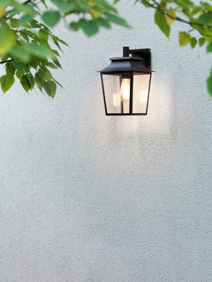 Richmond Wall Lantern 200 | Textured Black | Außen Wandanbauleuchten | Astro Lighting