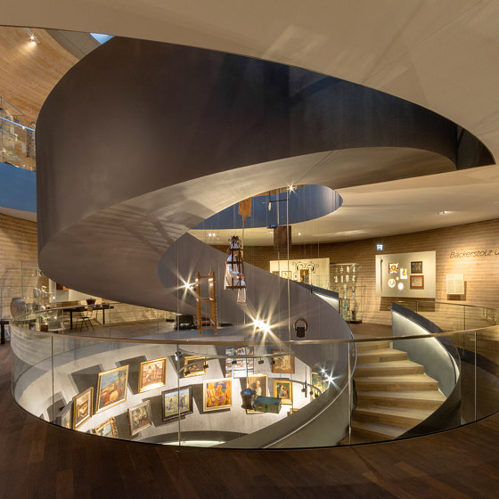 Escalier tournant spectaculaire dans le PANEUM - musée du pain à Asten | Systèmes d'escalier | MetallArt Treppen