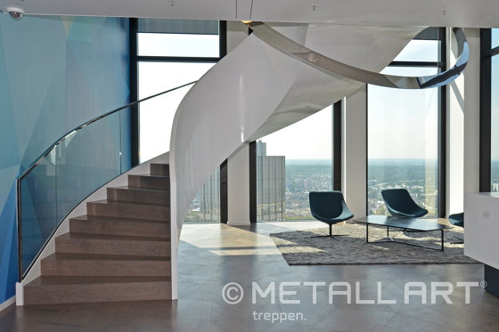 Extraordinary sculptural stairs in a Frankfurt office Tower | Scale | MetallArt Treppen