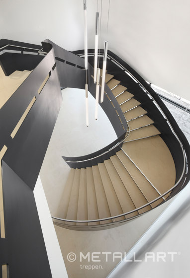 Steel stairs with exceptional balustade stringers at Haus der Wirtschaft in Darmstadt | Stair railings | MetallArt Treppen