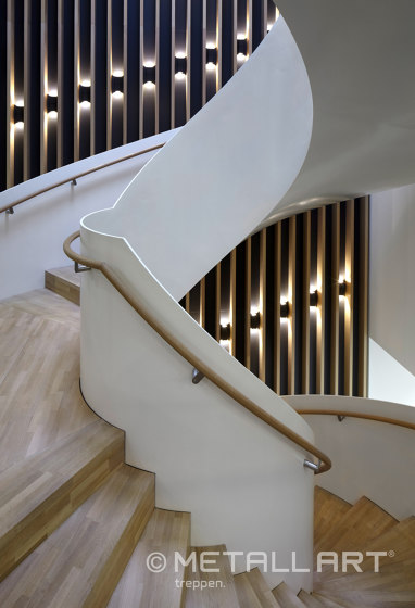 Aesthetically curved spiral staircase at the Hamburg Herz Foundation | Staircase systems | MetallArt Treppen