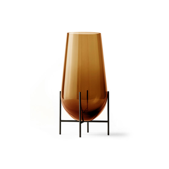 Échasse Vase  Large | Amber Glass / Bronze Brass | Floreros | Audo Copenhagen