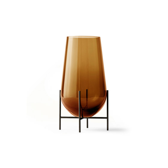 Échasse Vase  Medium | Amber Glass / Bronze Brass | Vasi | Audo Copenhagen