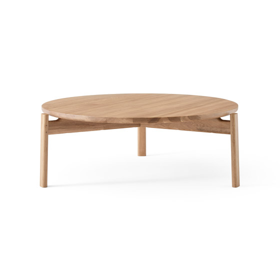 Passage Lounge Table Ø90 | Natural Oak | Mesas de centro | Audo Copenhagen