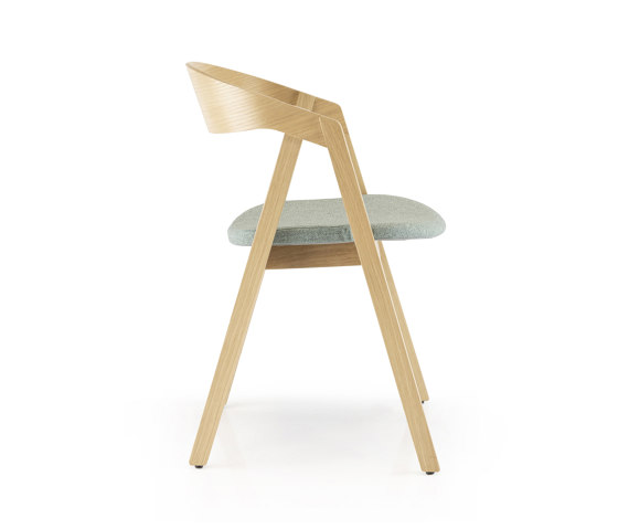 Artea | Chairs | Sokoa