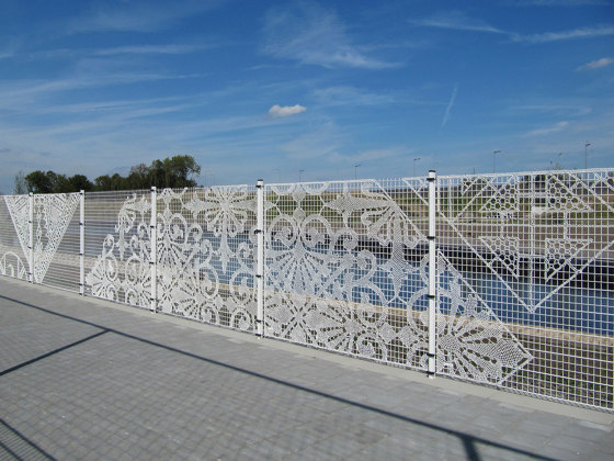 Lace Fence | Clôtures | REDFORT