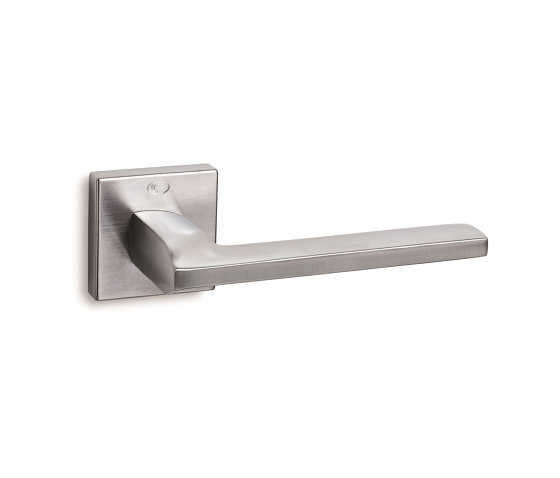 Series 1105 | 1105RO5RS24S240 | Lever handles | Convex