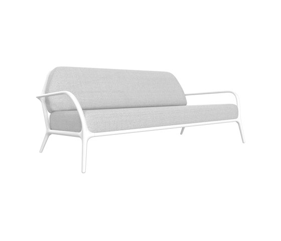 Xaloc Sofa | Canapés | Möwee