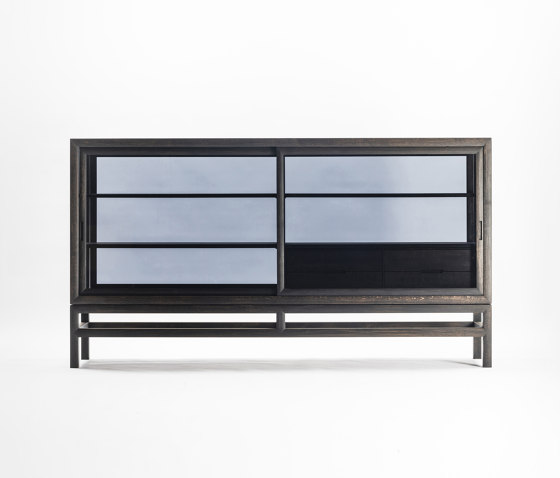 Silent Cabinet | Sideboards | De Padova