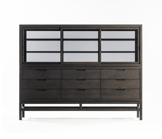 Silent Drawer Cabinet | Display cabinets | De Padova