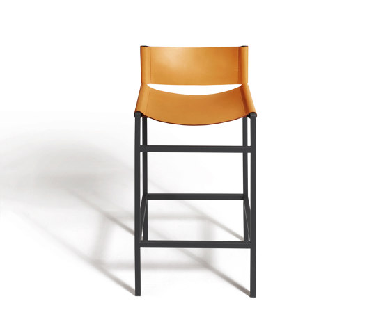 Rea Stool | Bar stools | De Padova