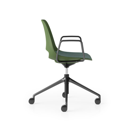 Saint 4 Star Height Adjustable with Tilt and Loop Arms | Sillas | Boss Design